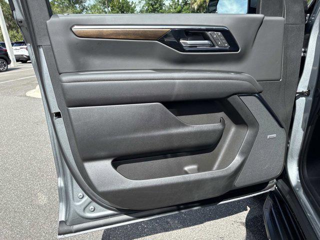 new 2026 Chevrolet Suburban car, priced at $91,085