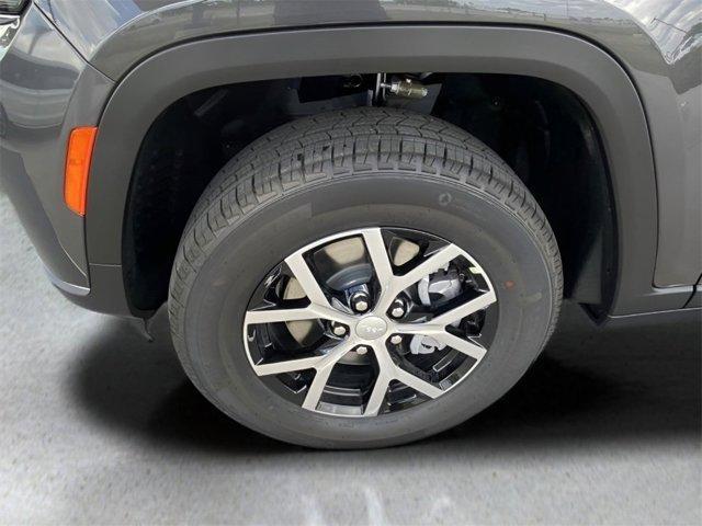 new 2025 Jeep Grand Cherokee L car, priced at $39,960