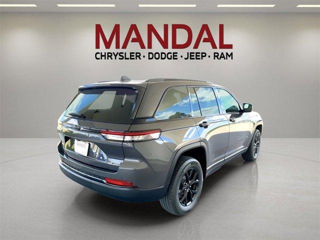 new 2025 Jeep Grand Cherokee car, priced at $37,430