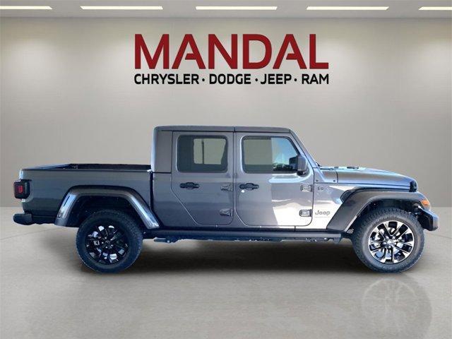 used 2025 Jeep Gladiator car, priced at $36,400