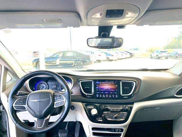 used 2017 Chrysler Pacifica car, priced at $14,000