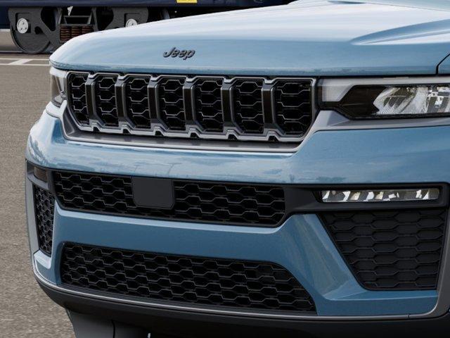 new 2026 Jeep Grand Cherokee car, priced at $44,060