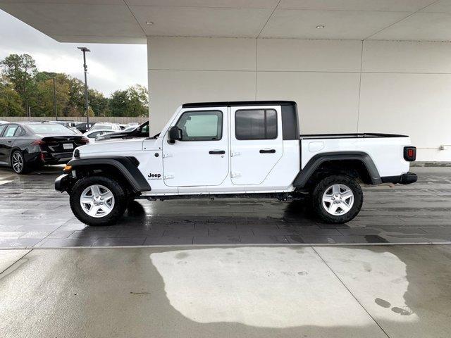 used 2023 Jeep Gladiator car, priced at $29,300