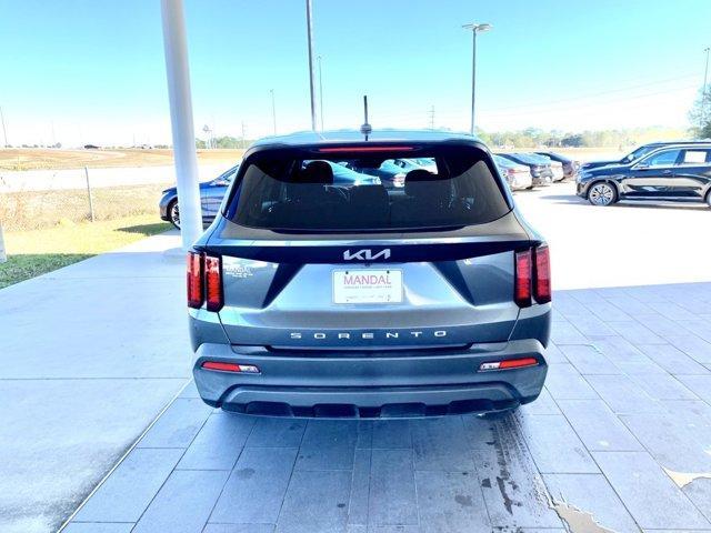 used 2022 Kia Sorento car, priced at $18,000