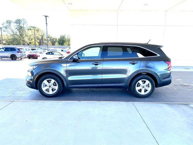 used 2022 Kia Sorento car, priced at $18,000