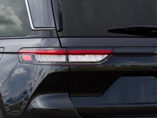 new 2025 Jeep Grand Cherokee car, priced at $38,095