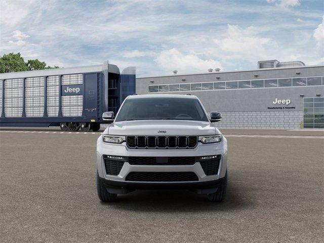 new 2026 Jeep Grand Cherokee car, priced at $40,505