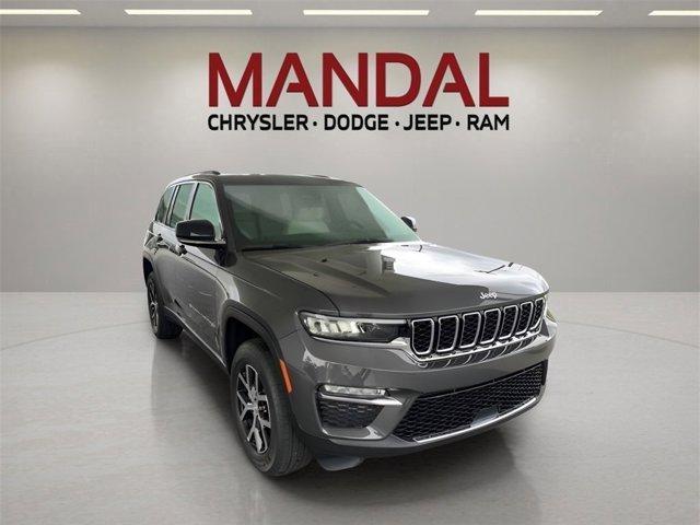 used 2025 Jeep Grand Cherokee car, priced at $37,200