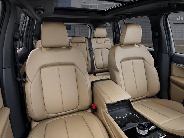 new 2026 Jeep Grand Cherokee car, priced at $47,475