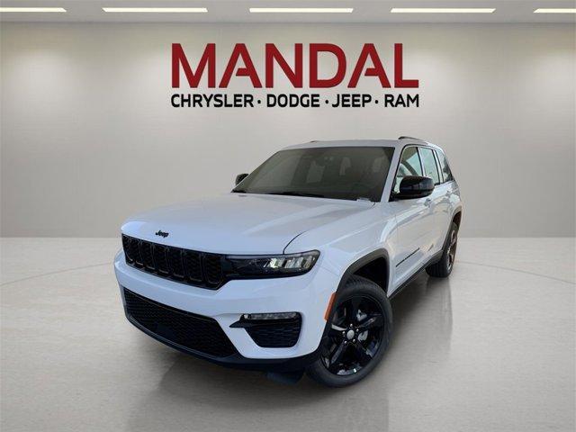 new 2025 Jeep Grand Cherokee car, priced at $39,140