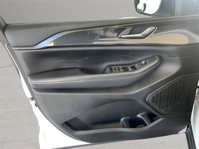 used 2023 Jeep Grand Cherokee car, priced at $27,700