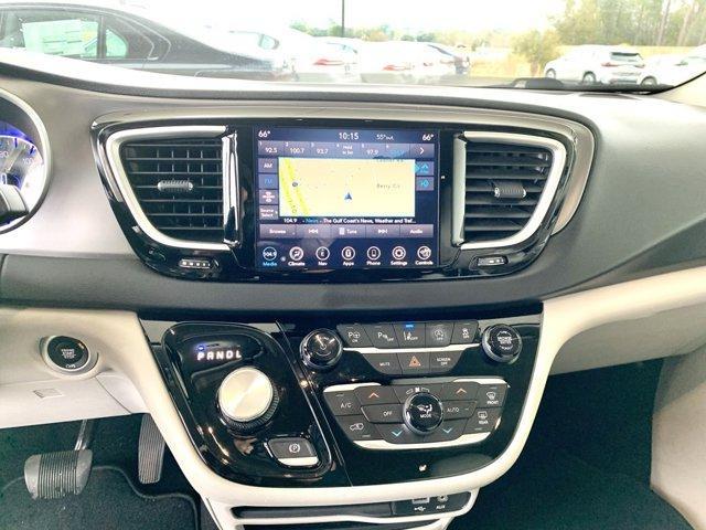 used 2020 Chrysler Pacifica car, priced at $16,800