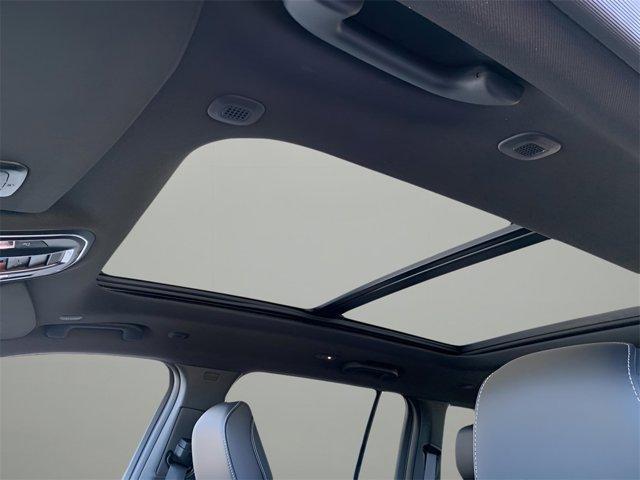 new 2025 Jeep Grand Cherokee car, priced at $43,235