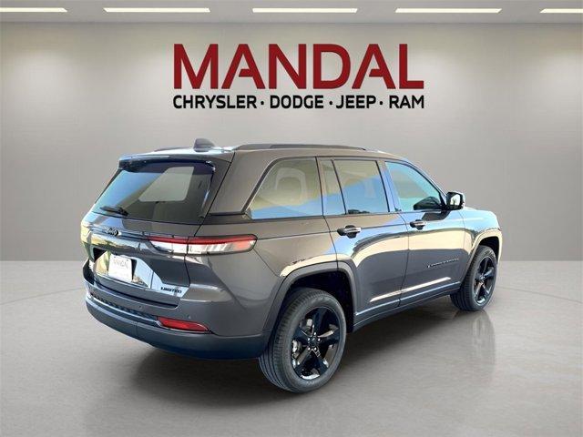 new 2025 Jeep Grand Cherokee car, priced at $43,235