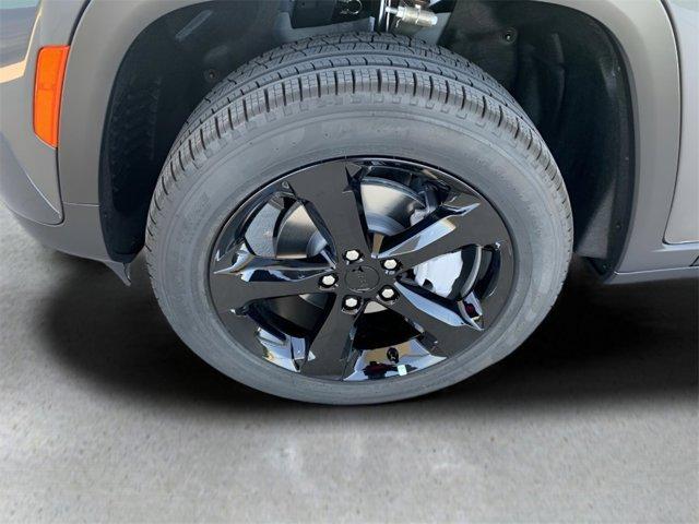 new 2025 Jeep Grand Cherokee car, priced at $43,235