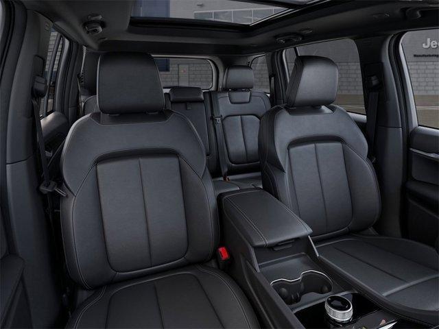 new 2026 Jeep Grand Cherokee car, priced at $41,500