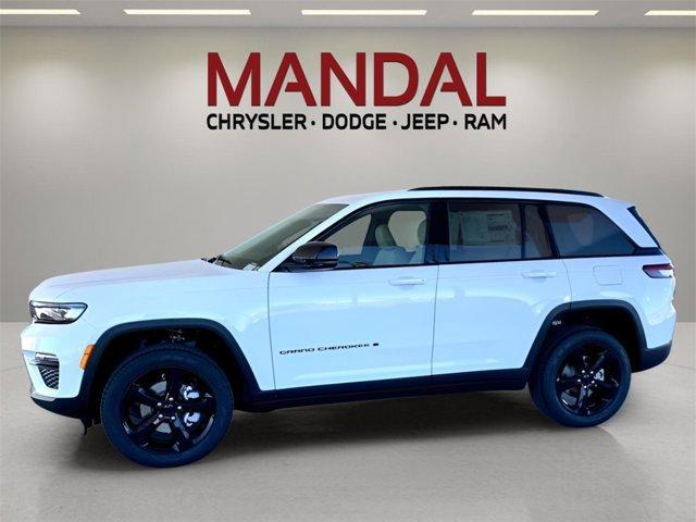 new 2025 Jeep Grand Cherokee car, priced at $43,125