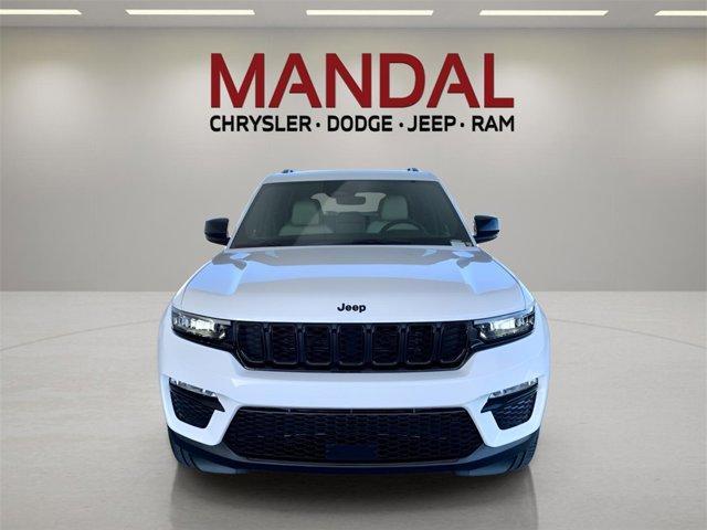 new 2025 Jeep Grand Cherokee car, priced at $43,125