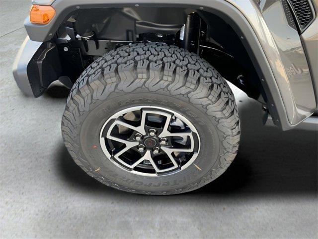 new 2025 Jeep Wrangler car, priced at $54,045