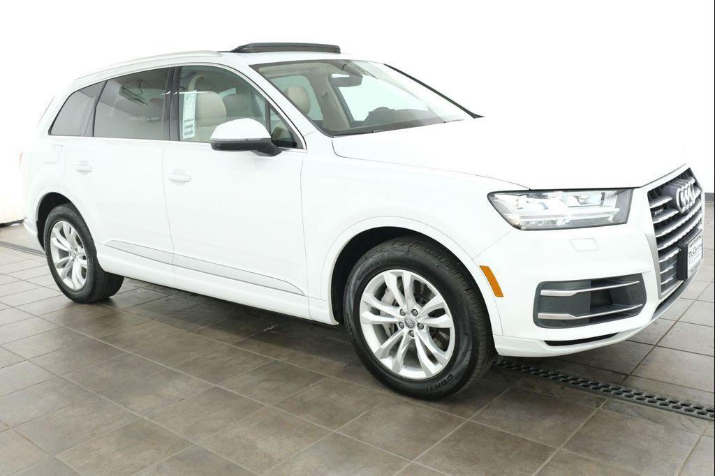 used 2019 Audi Q7 car, priced at $19,849