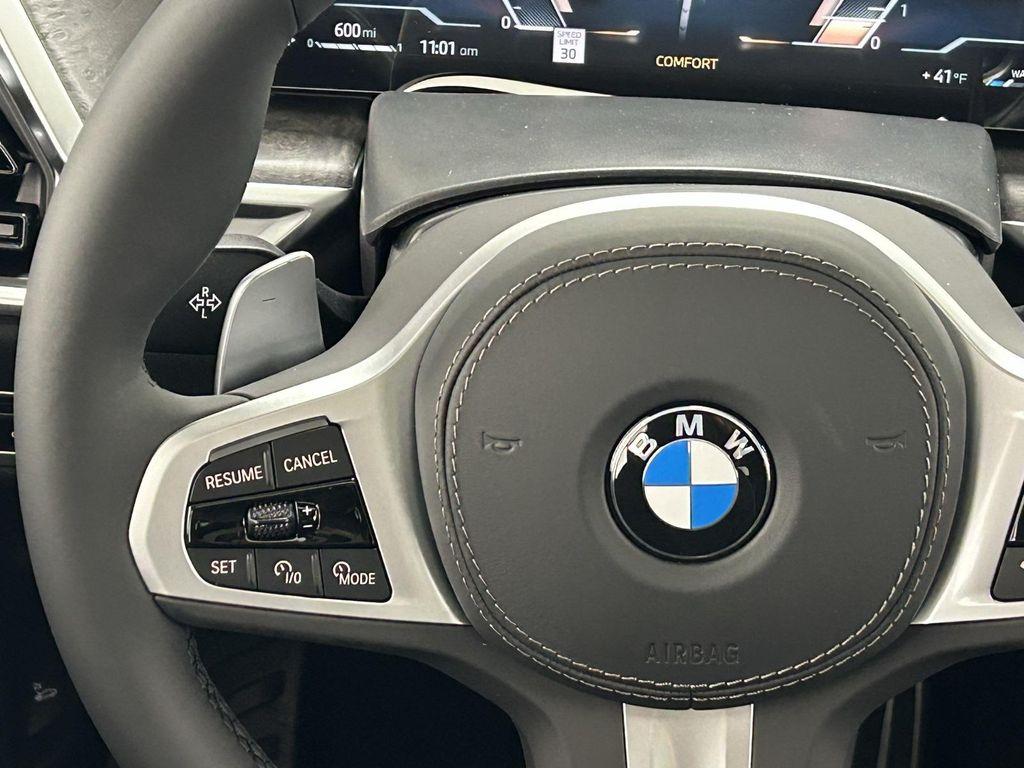 new 2026 BMW X7 car, priced at $100,350