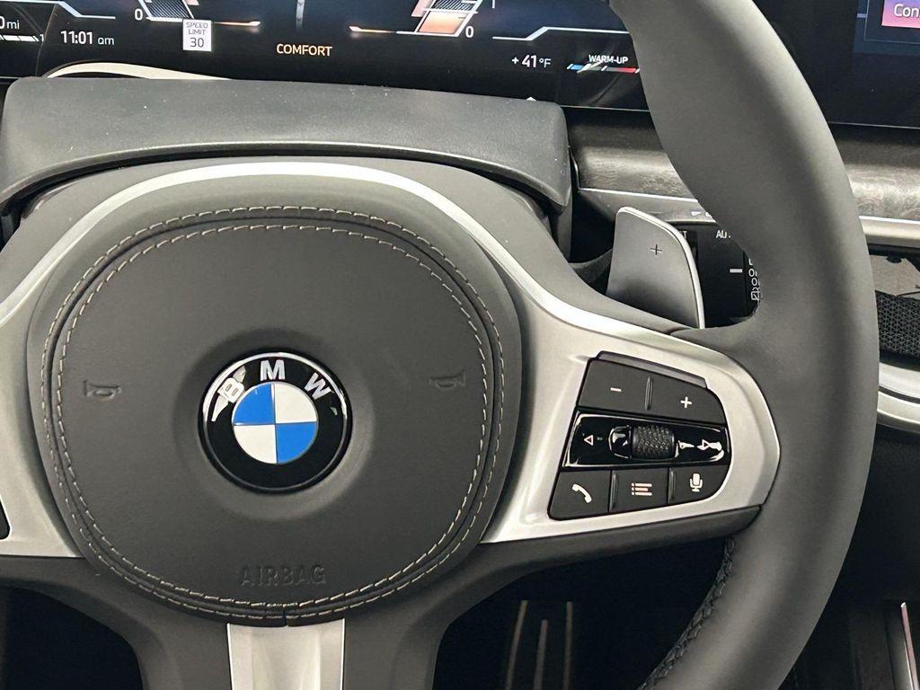 new 2026 BMW X7 car, priced at $100,350