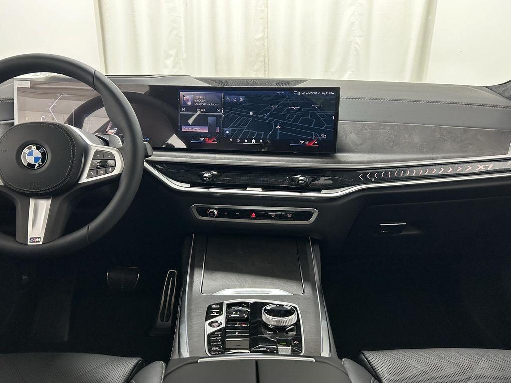 new 2026 BMW X7 car, priced at $100,350