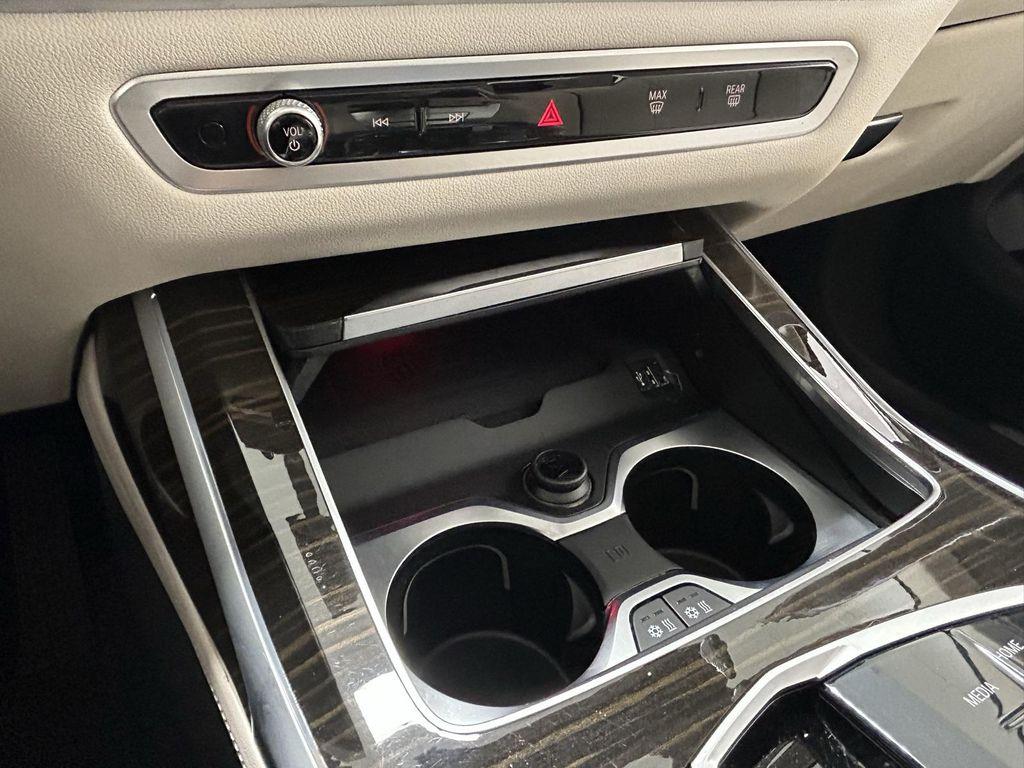 used 2023 BMW X7 car, priced at $52,000