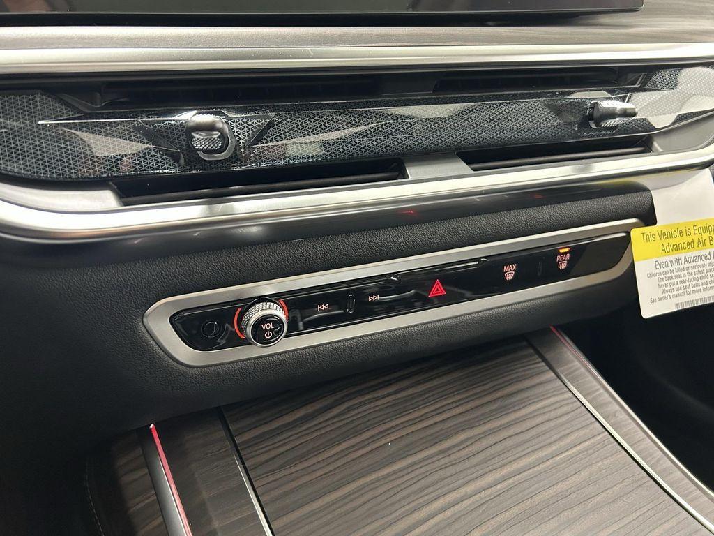 new 2026 BMW X7 car, priced at $94,385