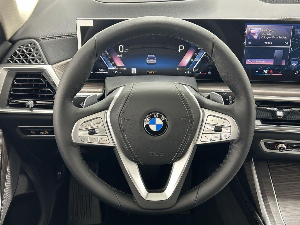 new 2026 BMW X7 car, priced at $94,385