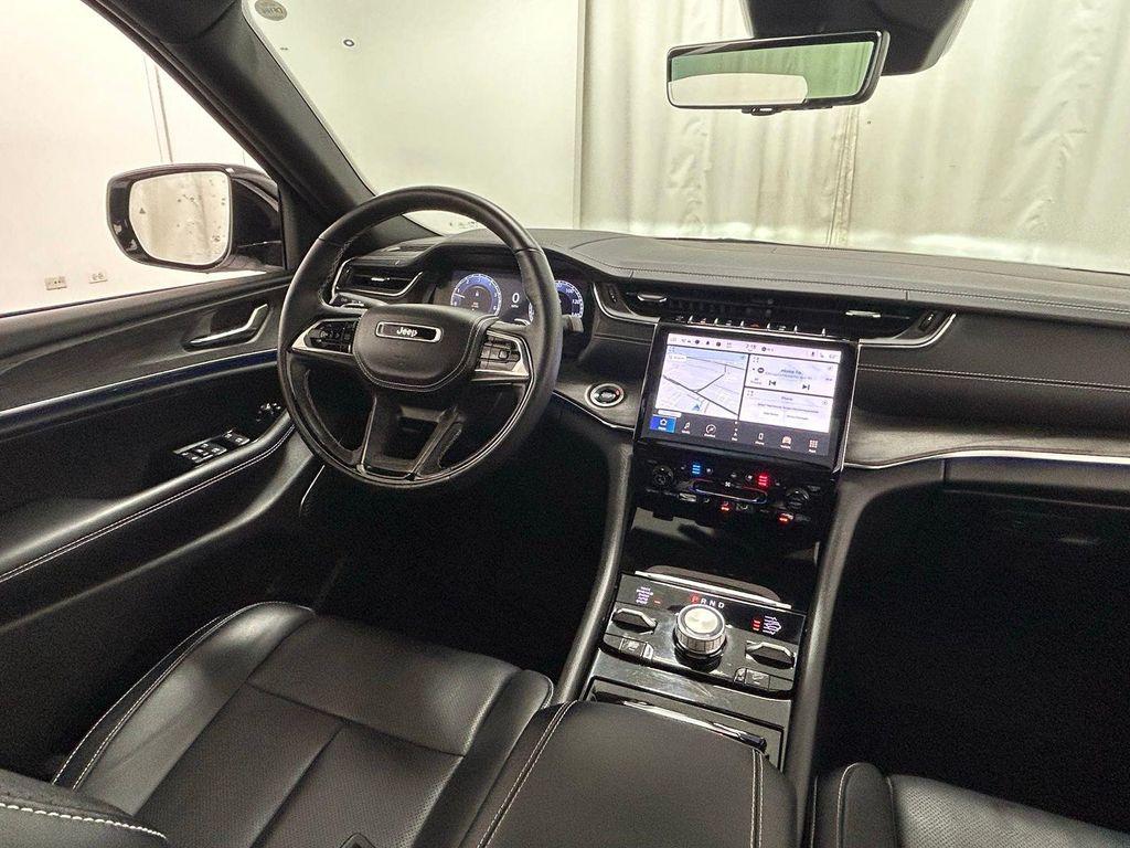 used 2024 Jeep Grand Cherokee car, priced at $41,000