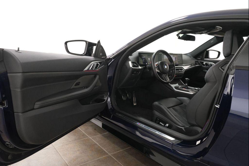 BMW M4 view 26