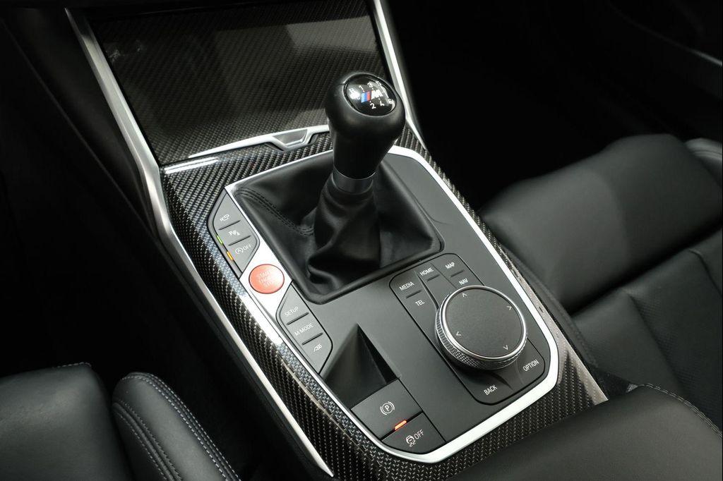 BMW M4 view 24