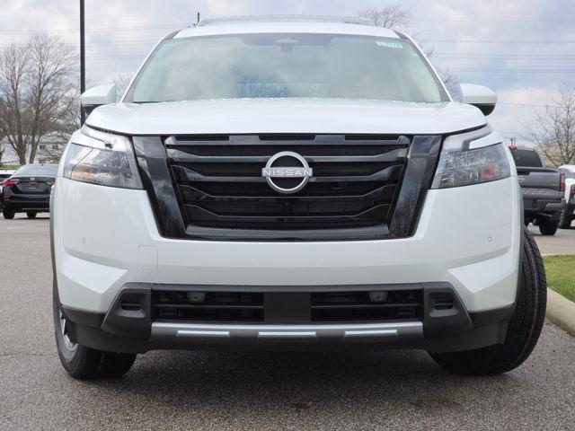new 2025 Nissan Pathfinder car, priced at $36,664
