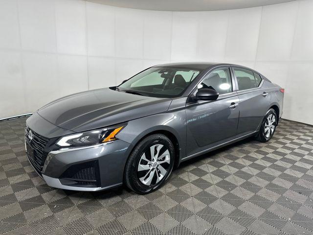 used 2025 Nissan Altima car, priced at $22,390