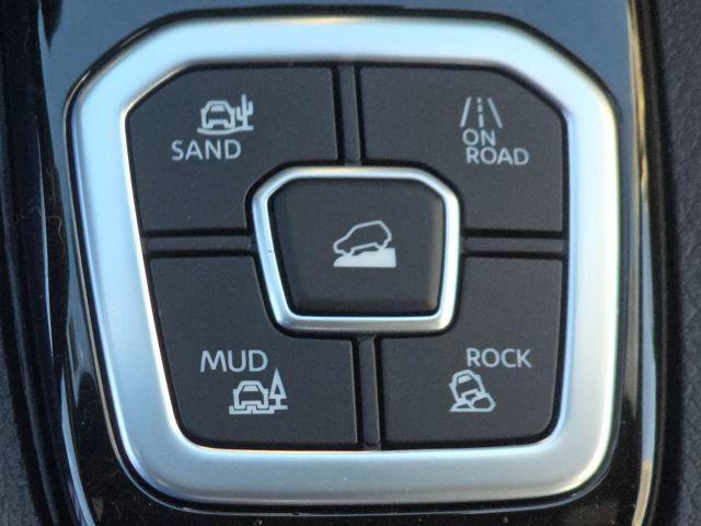 new 2026 Nissan Frontier car, priced at $38,393