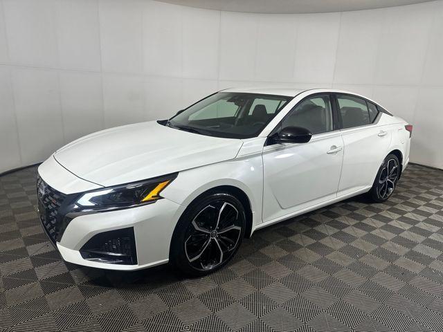 used 2025 Nissan Altima car, priced at $22,590