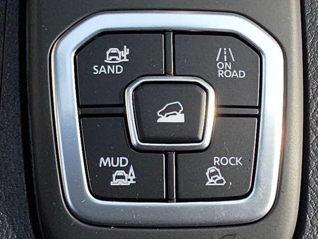 new 2026 Nissan Frontier car, priced at $41,619