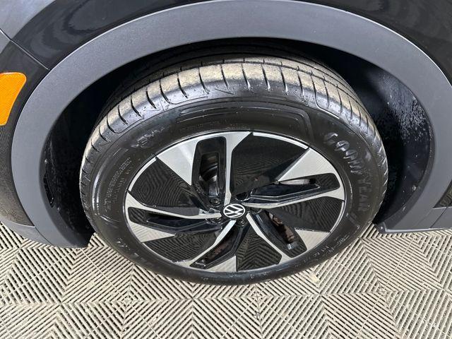 used 2022 Volkswagen ID.4 car, priced at $14,990