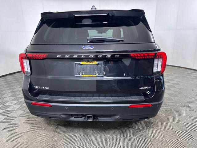 used 2025 Ford Explorer car, priced at $38,990