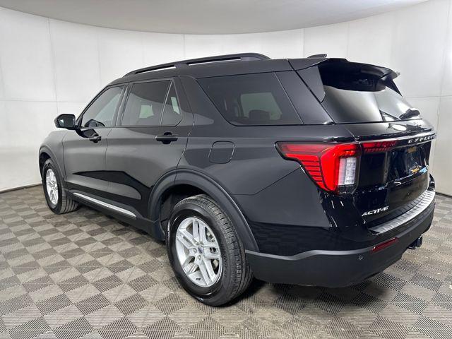 used 2025 Ford Explorer car, priced at $38,990