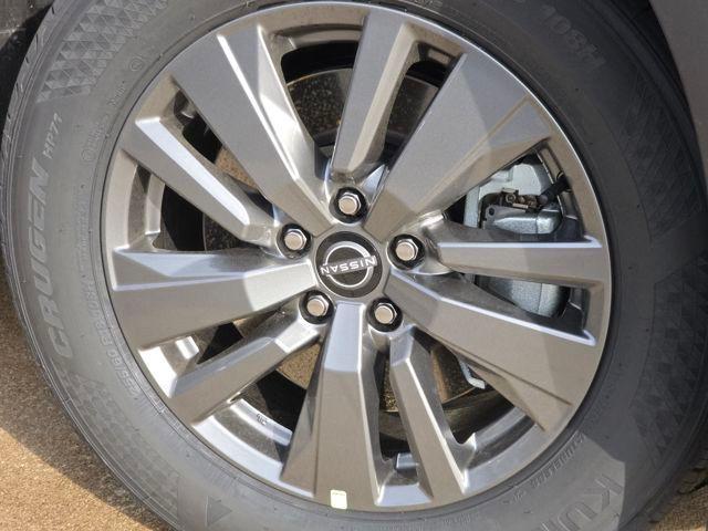 new 2025 Nissan Pathfinder car, priced at $36,253