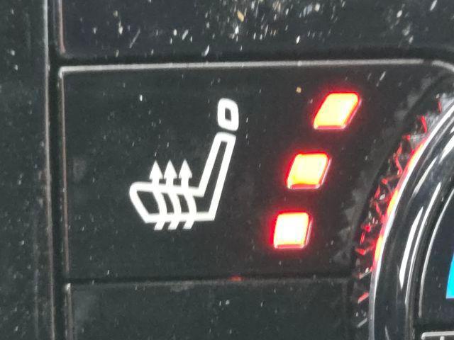 new 2025 Nissan Pathfinder car, priced at $36,253