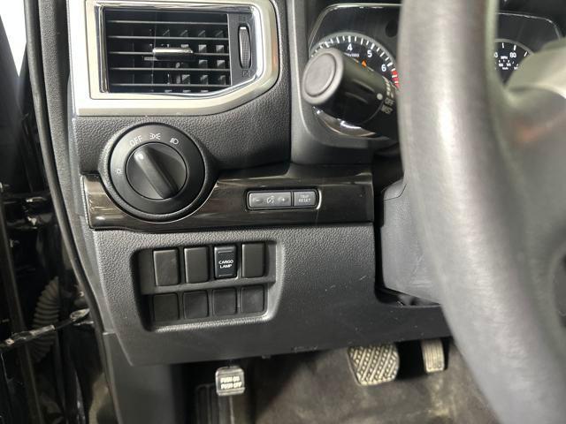 used 2018 Nissan Titan car, priced at $22,590