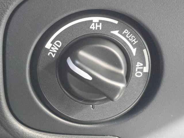 new 2026 Nissan Frontier car, priced at $33,439