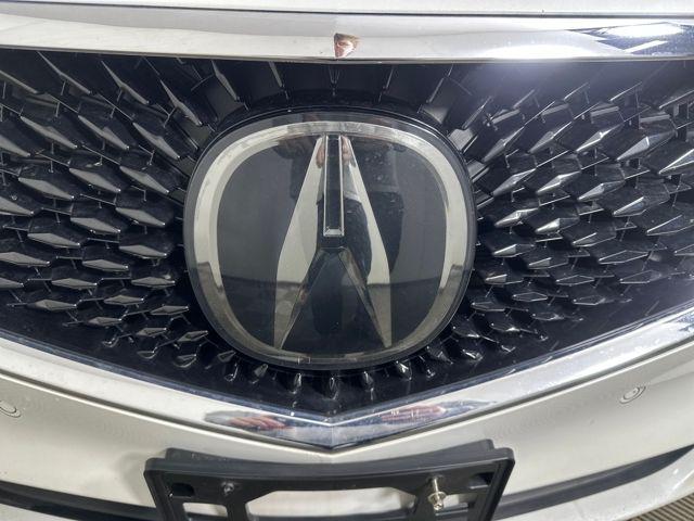 used 2022 Acura MDX car, priced at $34,990