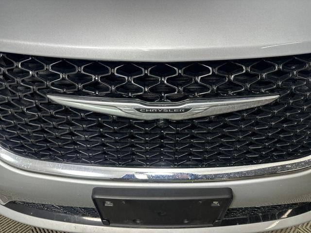 used 2024 Chrysler Pacifica Hybrid car, priced at $24,590