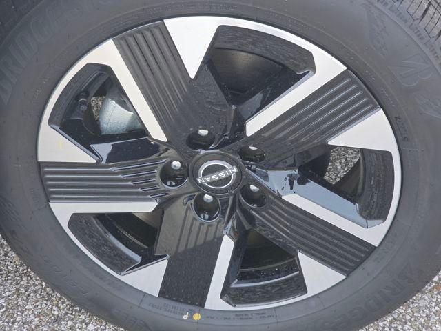 new 2026 Nissan Kicks car, priced at $27,637