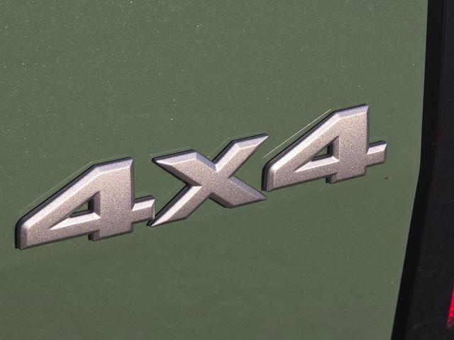 new 2026 Nissan Frontier car, priced at $38,399