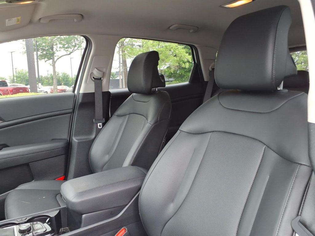 used 2025 Kia Sportage car, priced at $30,899